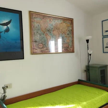 Holiday home Vacanze A Ortensia *