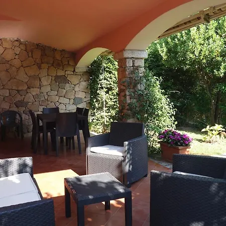 Holiday home Vacanze A Ortensia *