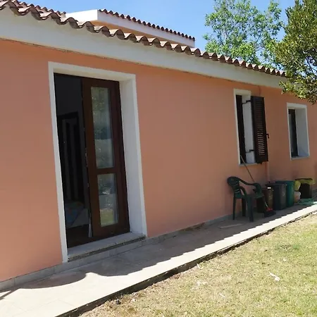 Vacanze A Ortensia San Teodoro (Sardinia)