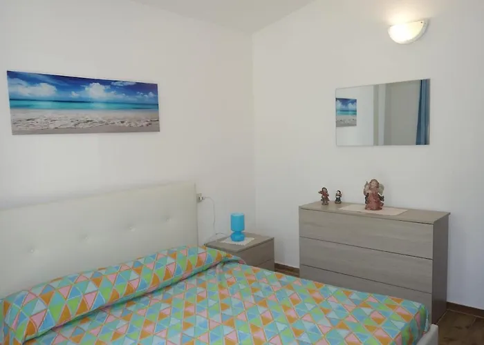 Vacanze A Ortensia سان تيودورو